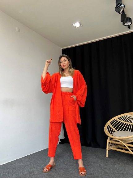 Turuncu Kimona takım