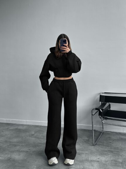 Rosso Korse Crop Siyah Eşofman Takımı