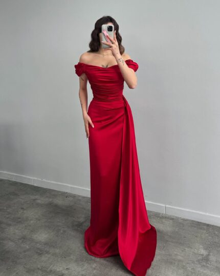 Miusa Yırtmaç Detay Balon Kol Kırmızı Abiye