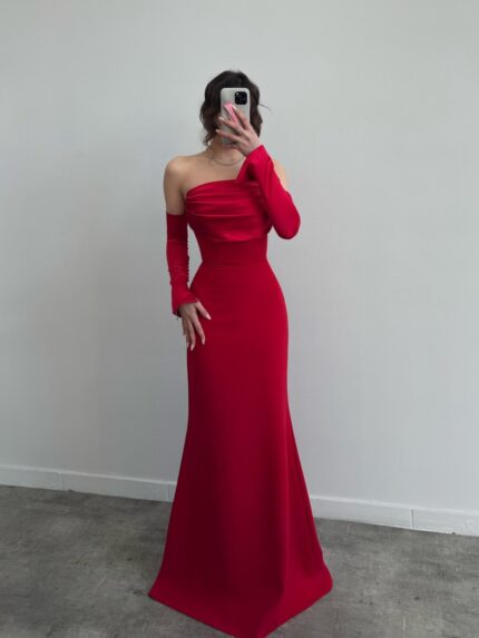 Carolina Kol Detay Kırmızı Abiye