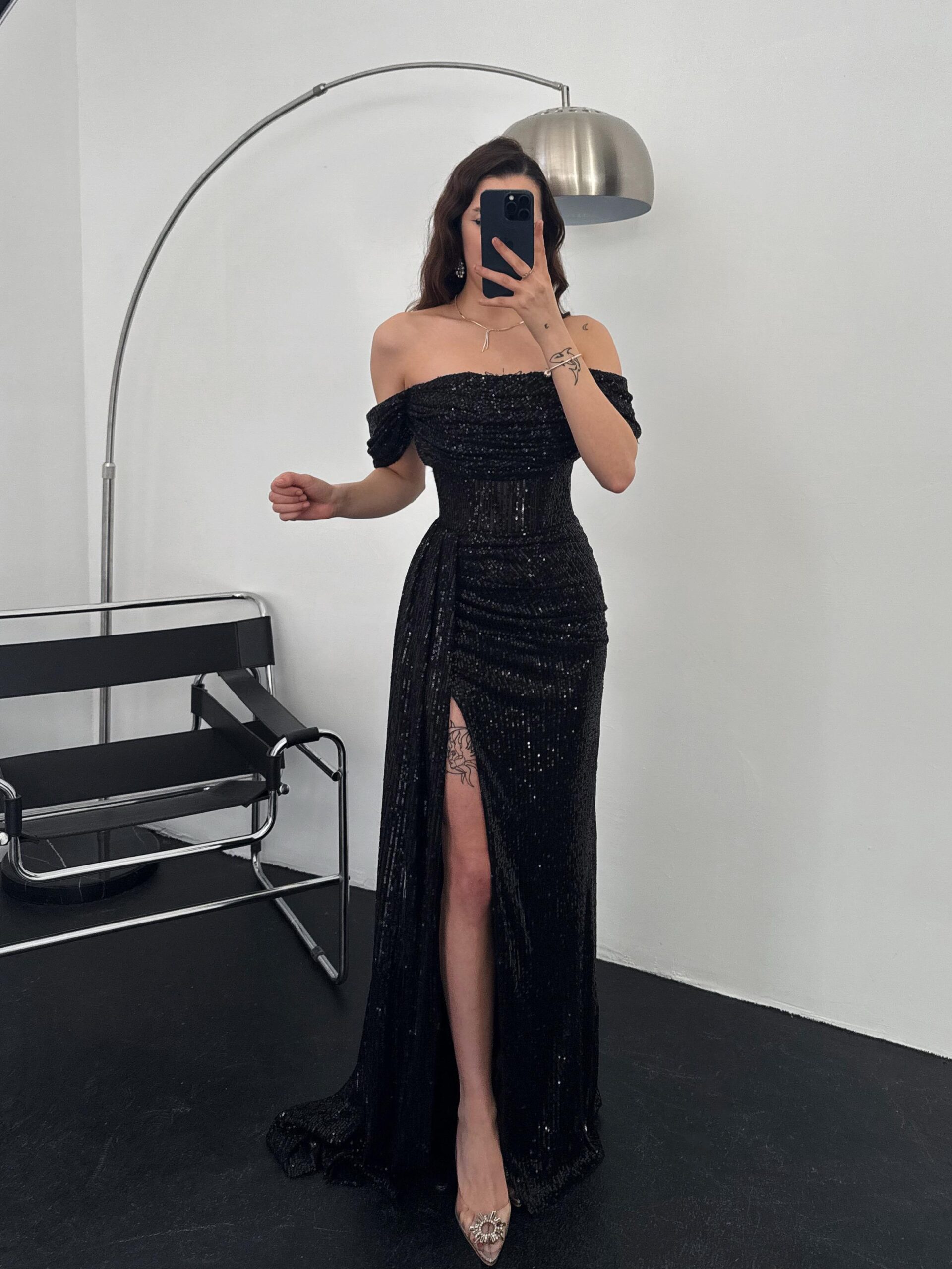 allura-payetli-siyah-yirtmac-detay-abi-a2-b4a